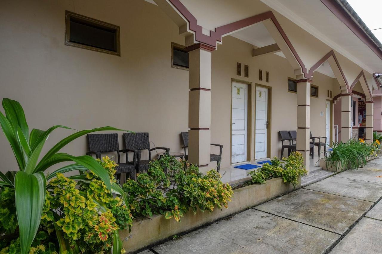 Reddoorz Syariah Near Taman Rekreasi Kalianget Wonosobo Hotel Exterior foto