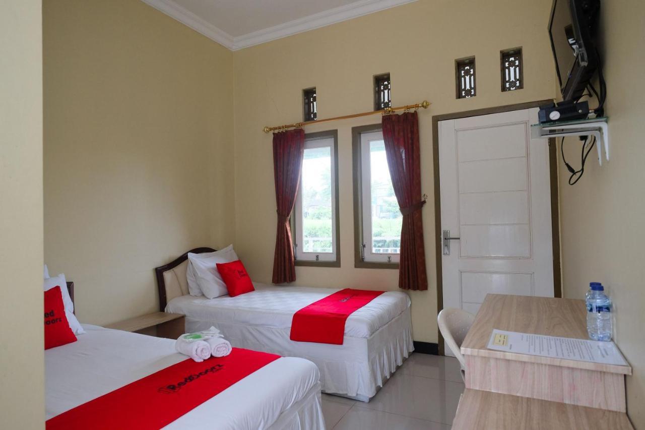 Reddoorz Syariah Near Taman Rekreasi Kalianget Wonosobo Hotel Exterior foto